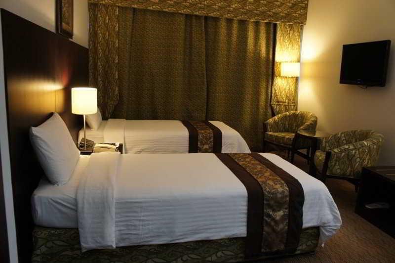 Dream Palace Hotel Dubaï Extérieur photo
