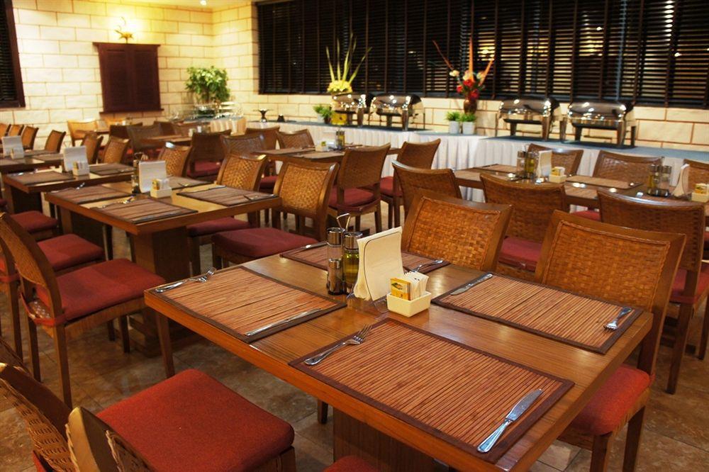 Dream Palace Hotel Dubaï Extérieur photo