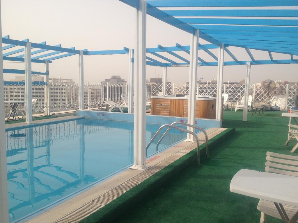 Dream Palace Hotel Dubaï Extérieur photo