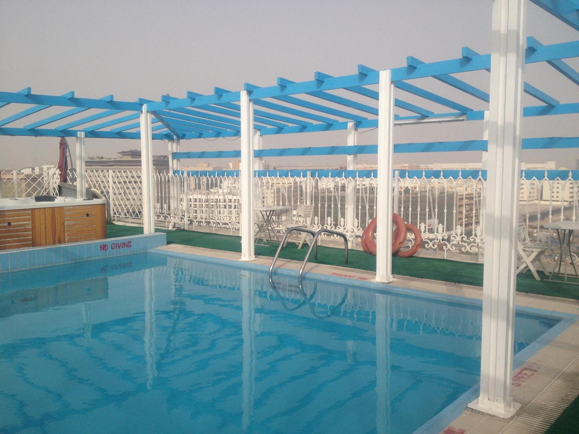 Dream Palace Hotel Dubaï Extérieur photo