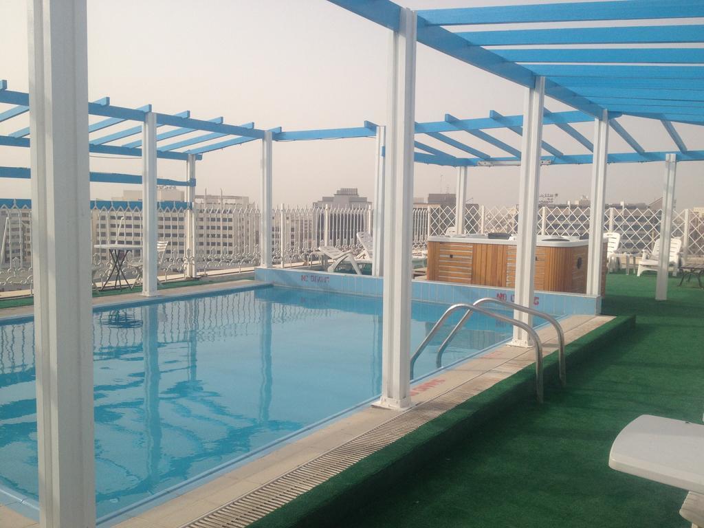 Dream Palace Hotel Dubaï Extérieur photo