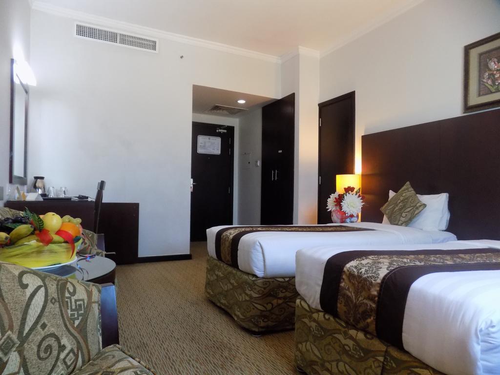 Dream Palace Hotel Dubaï Extérieur photo
