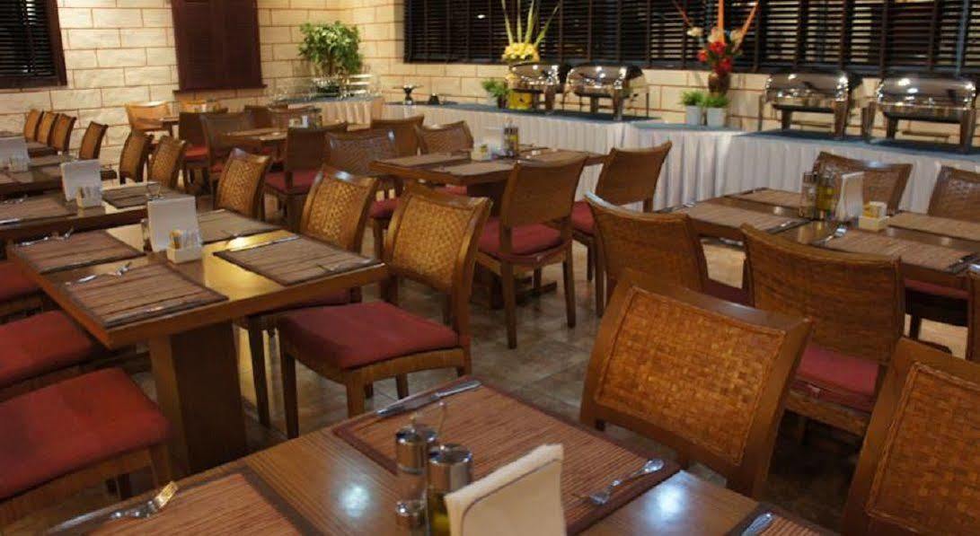 Dream Palace Hotel Dubaï Extérieur photo