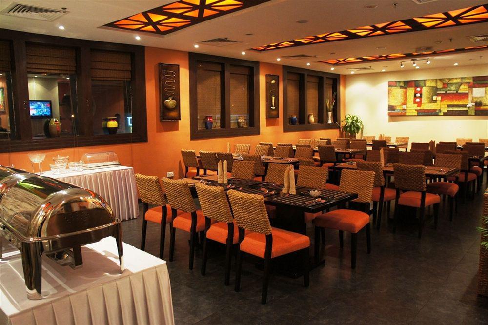 Dream Palace Hotel Dubaï Extérieur photo