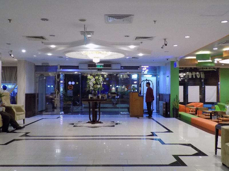 Dream Palace Hotel Dubaï Extérieur photo
